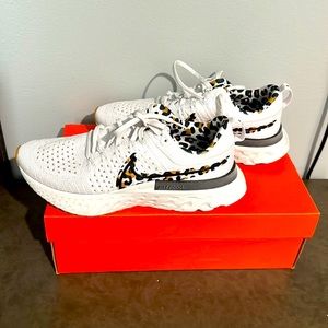 Brand New Nike React Infinity Run FK2 leopard print, size 9.5